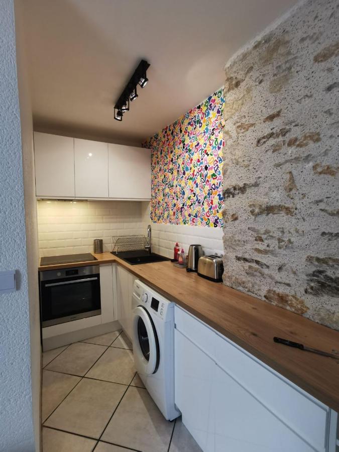 Centre 3 Pieces- Avec Parking Apartment *